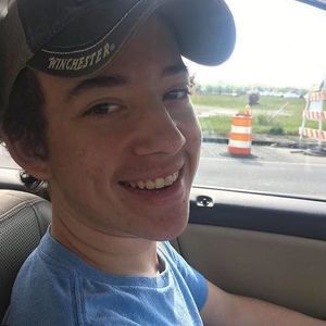 Meet your Posher, Jonathan